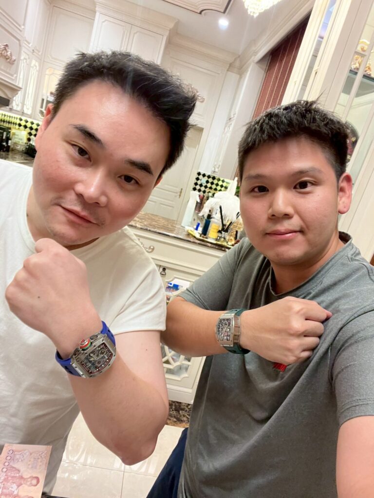 LINE_ALBUM_No.1_260110_5